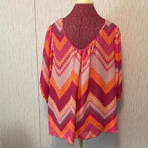 Chevron Free 2 Luv Women's 1X Popover Top Floral Boho Festival Hippie